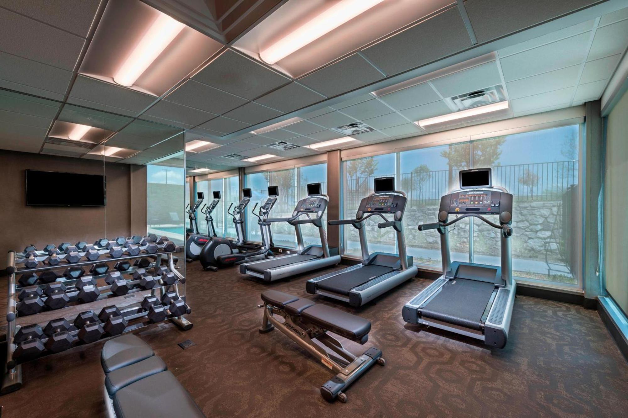 Fairfield Inn & Suites By Marriott Dallas Ваксахачи Экстерьер фото
